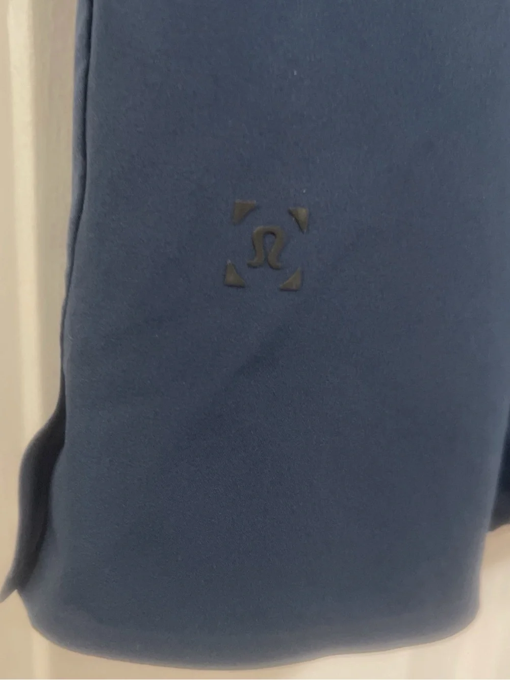 Lululemon Mens Size L  “7 Lined / Blue / Sport Gym